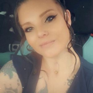 Meet your Posher, Sabrina